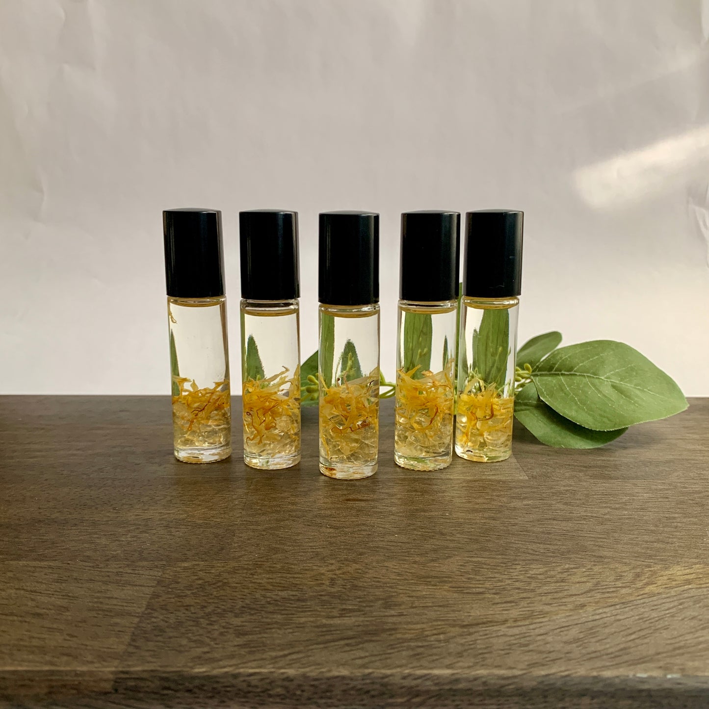 Vanilla Perfume Roller - Natural Roll-On Perfume with Calendula Petals & Plant Oils