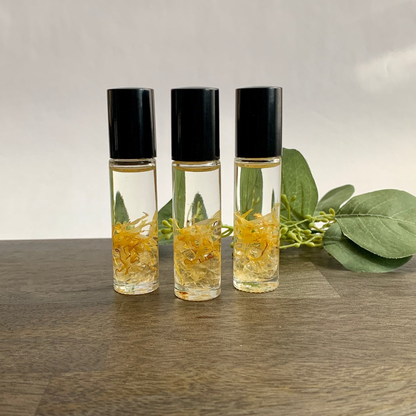 Vanilla Perfume Roller - Natural Roll-On Perfume with Calendula Petals & Plant Oils