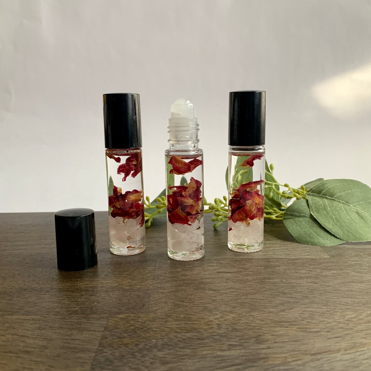 Rose Perfume Roller - Romantic Aromatherapy Roll-On with Rose Petals & Natural Oils